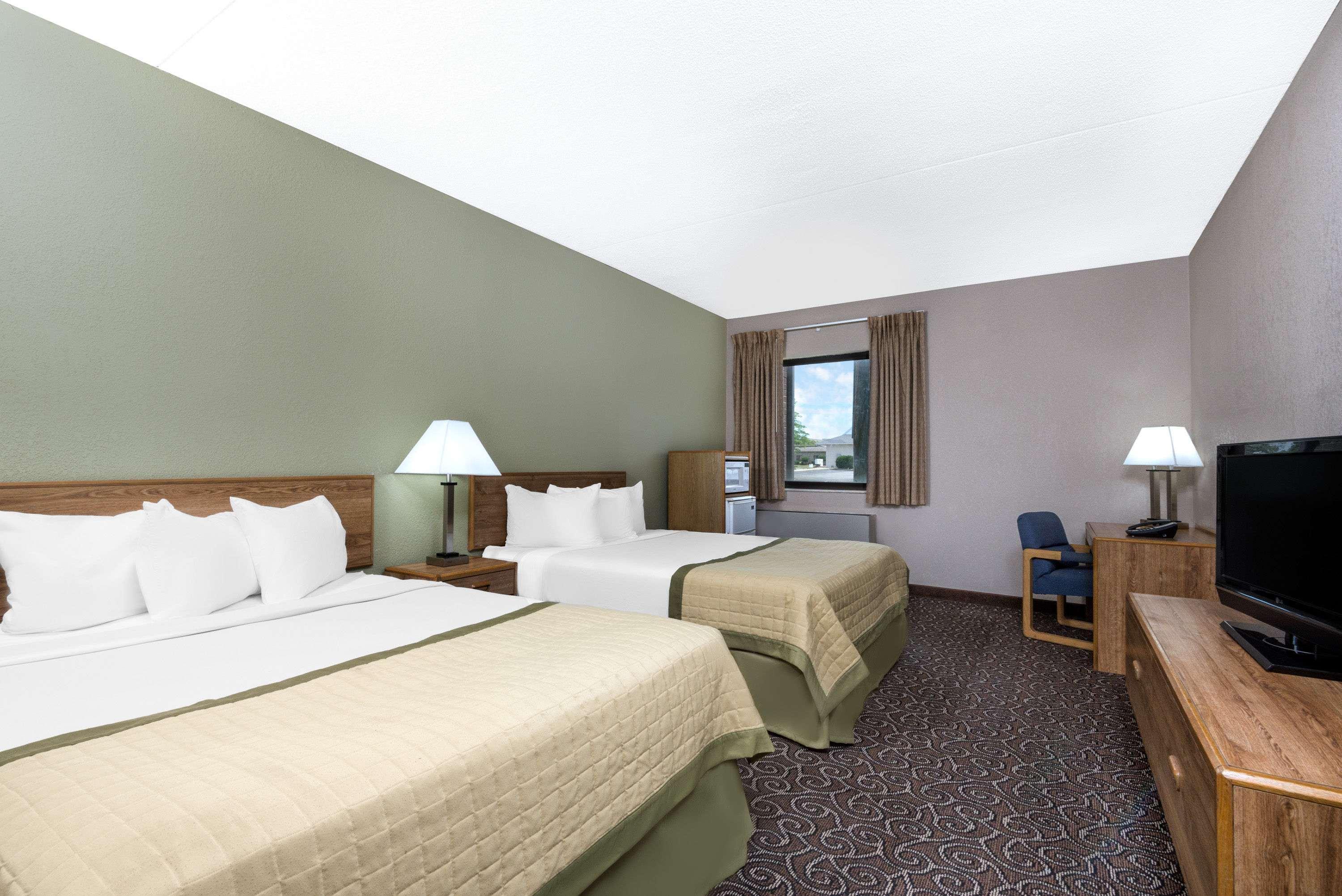 Baymont By Wyndham Muncie Near Ball State University Екстериор снимка